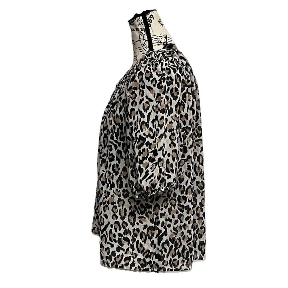 Banana Republic Sheer Leopard Blouse Women’s S Ruched Neck Puff Sleeve Peasent